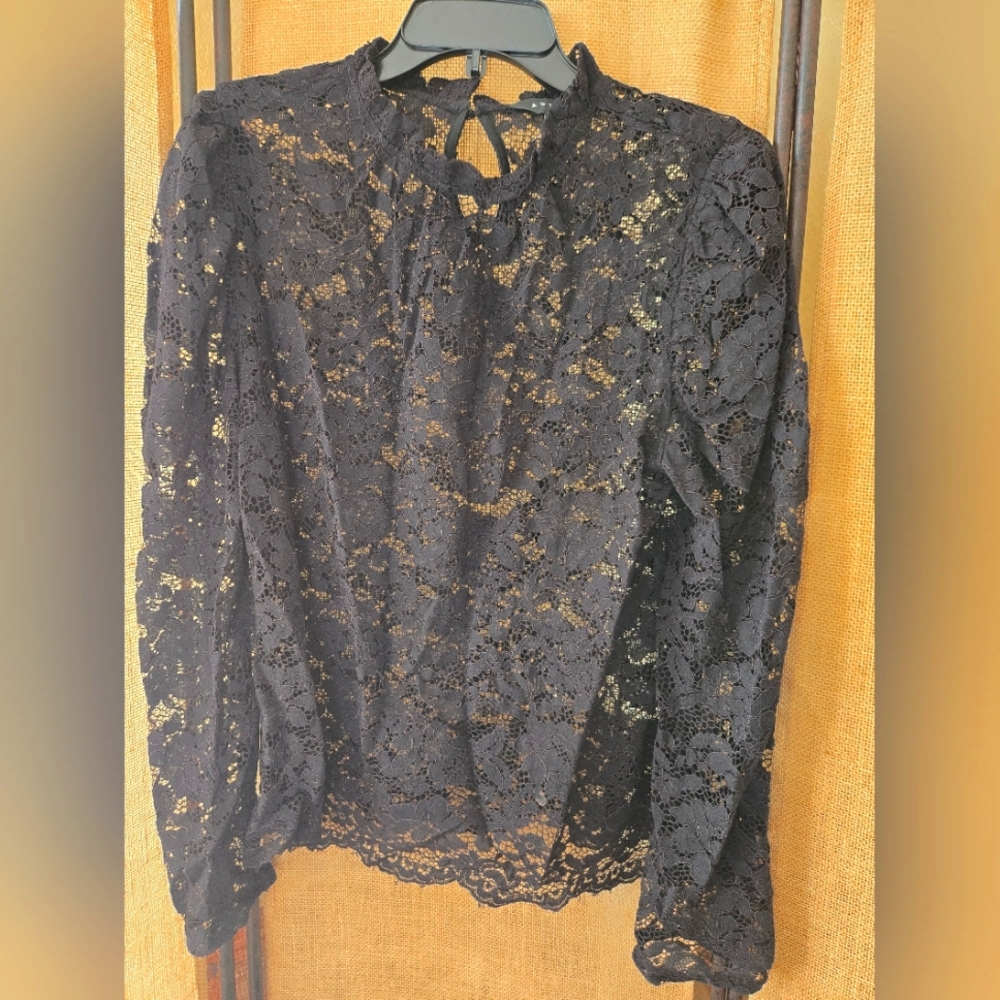 Elegant Black Lace Women's Adiva Top Size Large